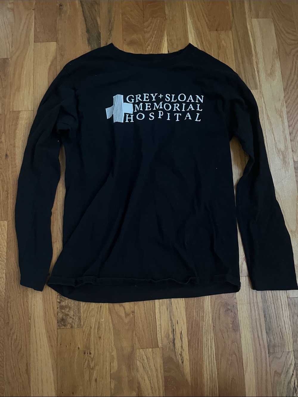 Grey + Sloan Memorial Hospital Black Long Sleeve Tee